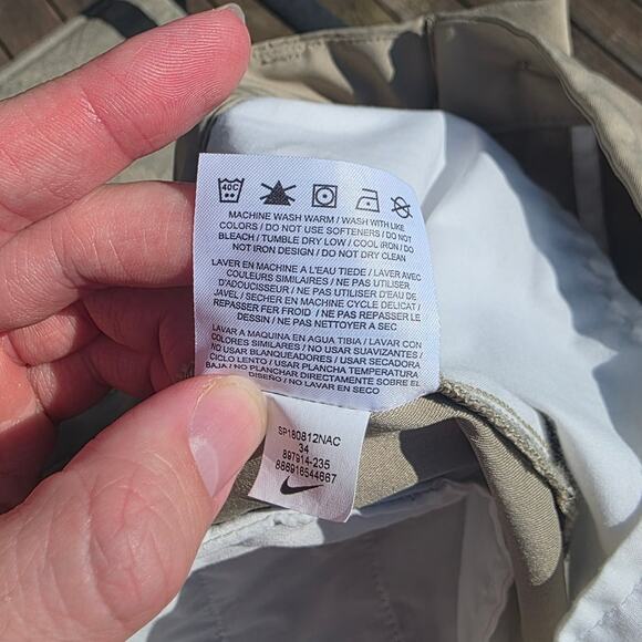 Nike DriFit Golf Shorts - Picture 4 of 4